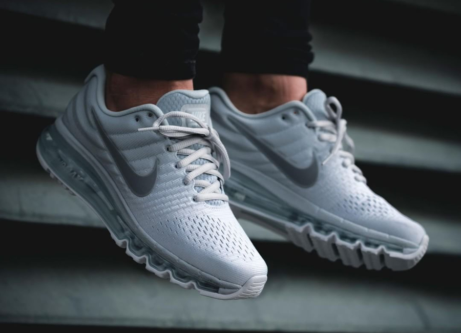 chaussures femme nike requin chaussures femme nike requin